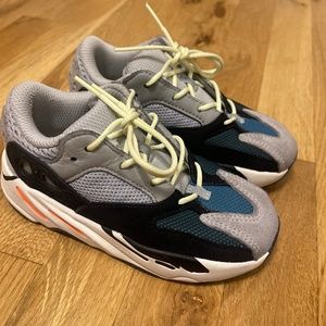 Kids Yeezy’s 700